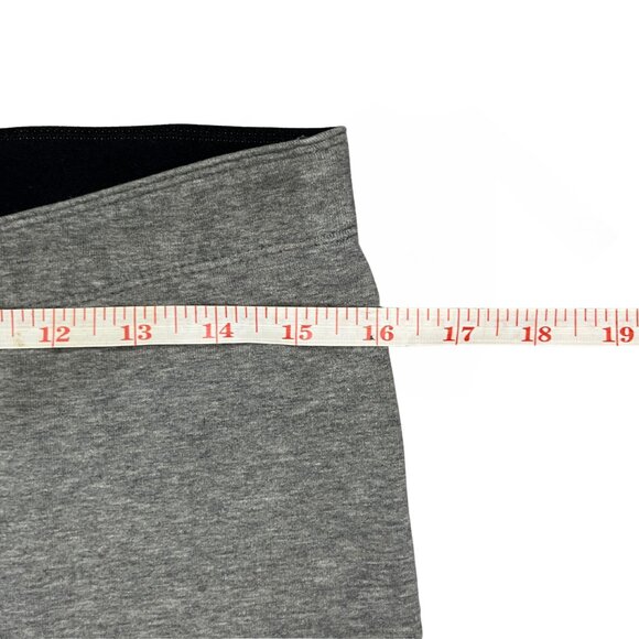 Nike Women's Gray Leggings Size L High Rise Stretch Activewear Sporty Athleisure - Picture 5 of 13